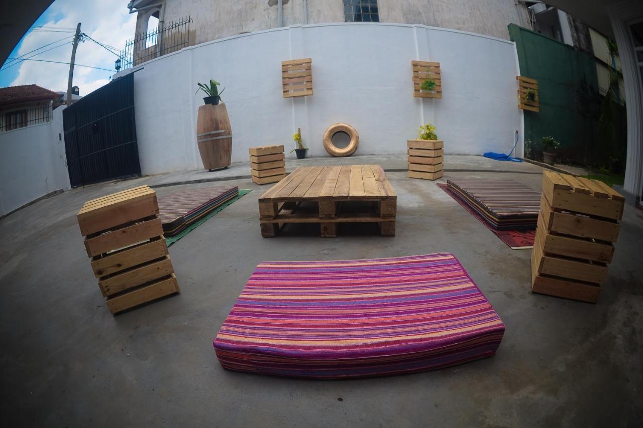 Groove House Hostels Colombo Exterior photo